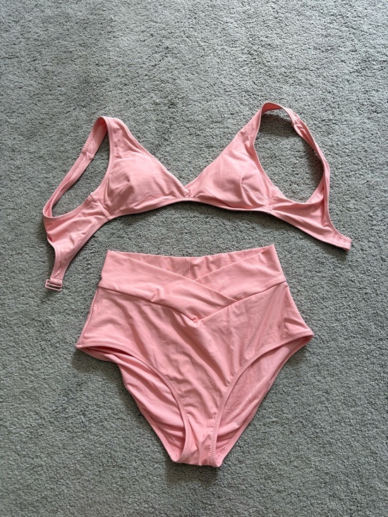 aerie Other - Pink Two-Piece Bikini Set - V-Waist High Rise Bottoms